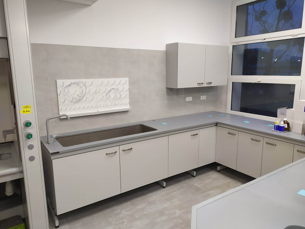 Mebli laboratoryjne
